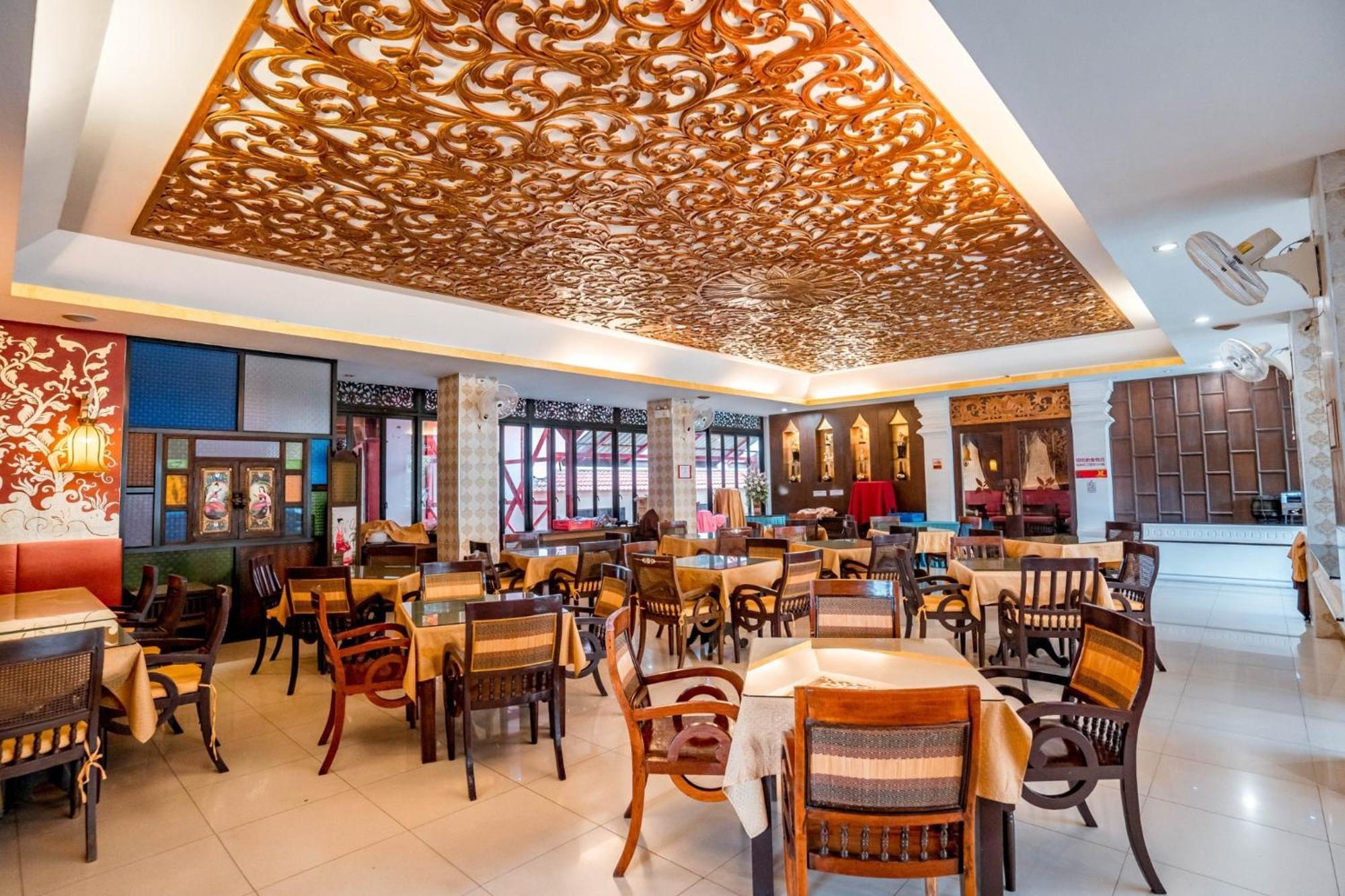 Lanna Hotel By Kasalong Resort And Spa Pattaya Buitenkant foto