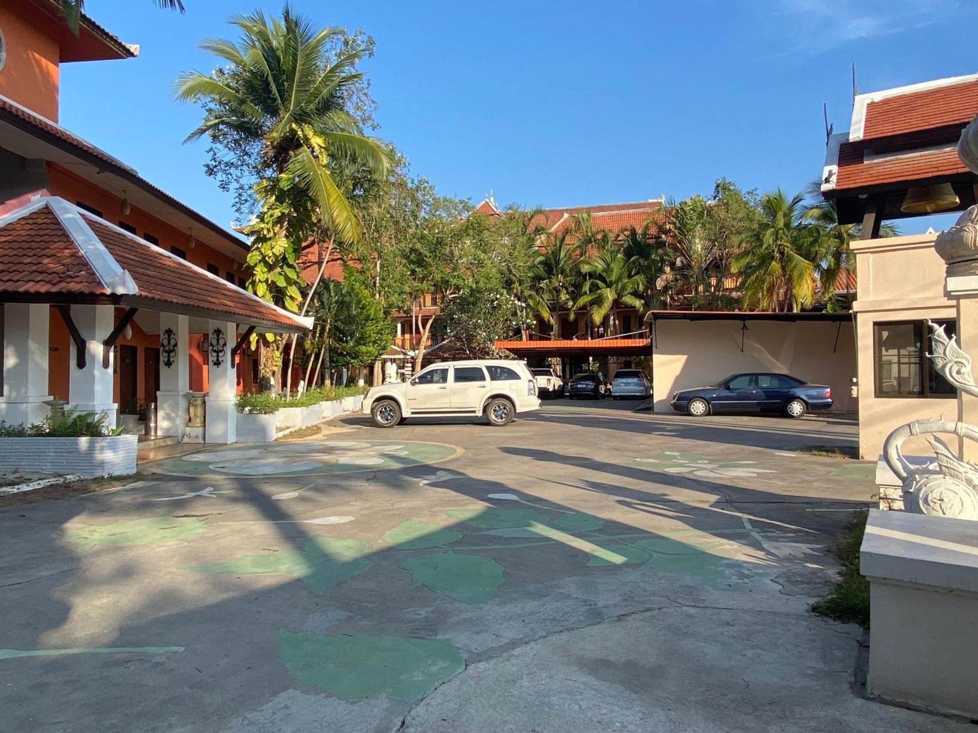 Lanna Hotel By Kasalong Resort And Spa Pattaya Buitenkant foto